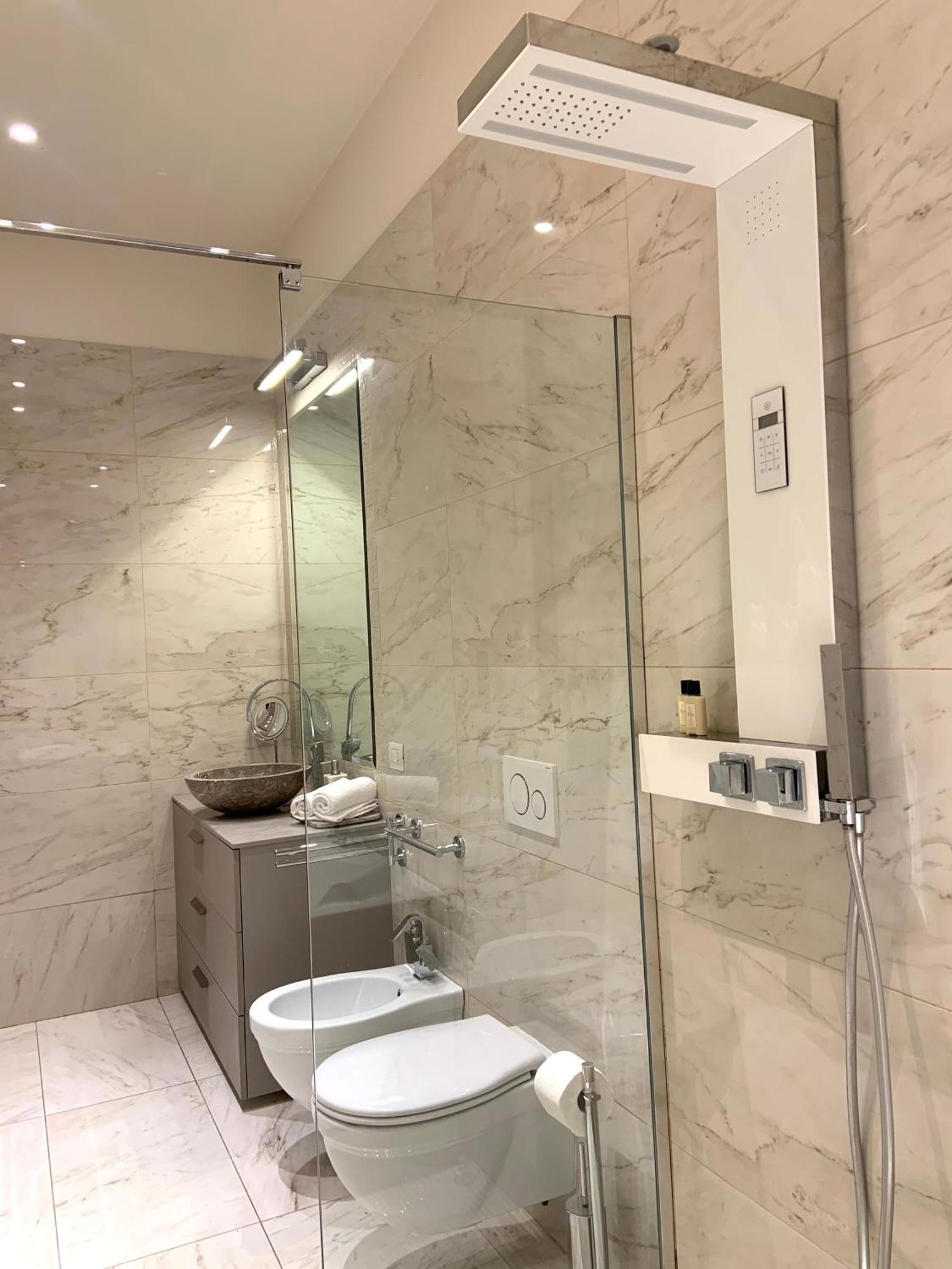 Bari Downtown Luxury Apartment Exteriér fotografie